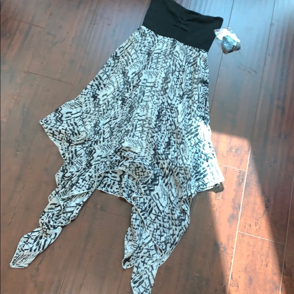 Billabong Dresses & Skirts - Billabong XS Dress High Low Tube Strapless Black